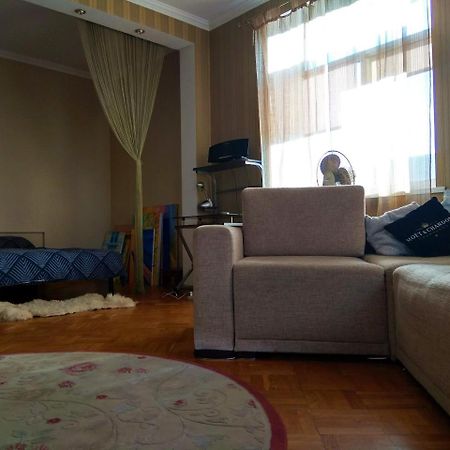 Alabama Mama Apartment เคียฟ ภายนอก รูปภาพ