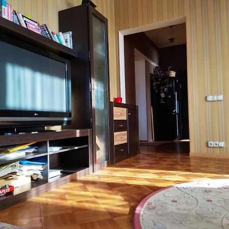 Alabama Mama Apartment เคียฟ ภายนอก รูปภาพ